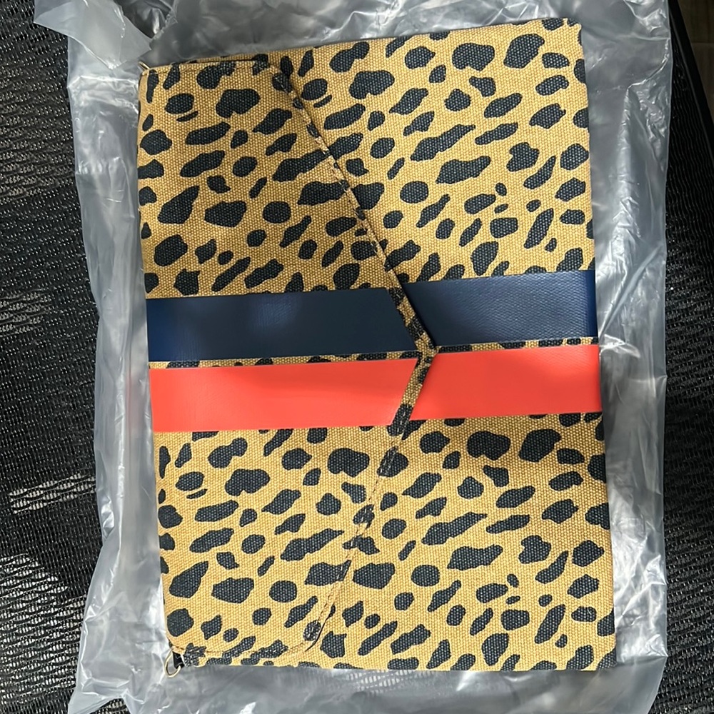 Stella & Dot Bellamy animal print clutch - New